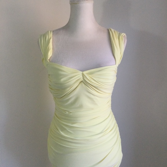 Norma Kamali Dress Ruched Yellow Midi Size Medium - Picture 3 of 6